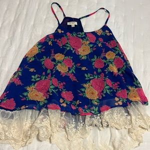 Floral top